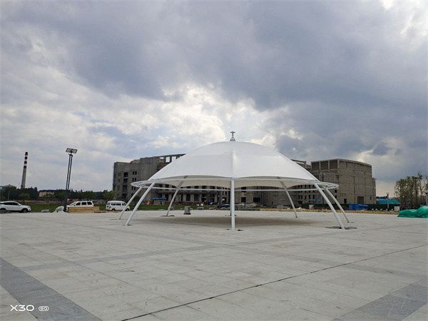 内蒙古兴安盟水景公园景观